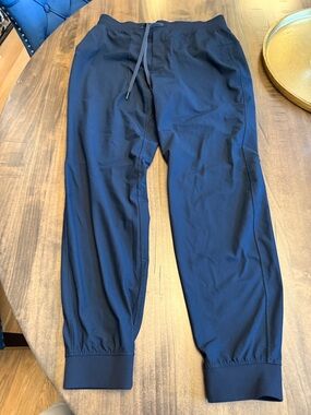 Lululemon Men's Navy Drawstring Jogger Pants